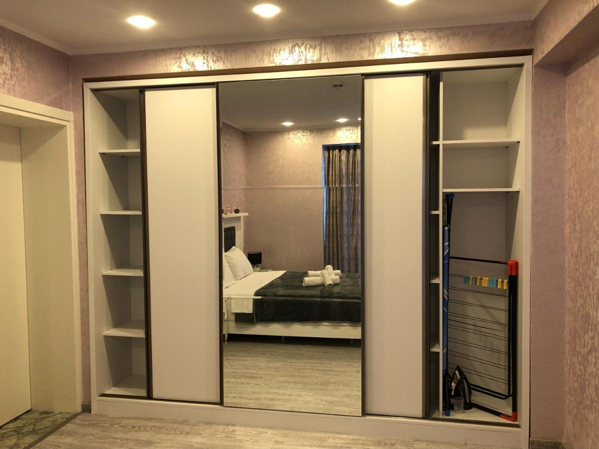 Black Sea VI Dari Apartments Batumi Eksteriør billede