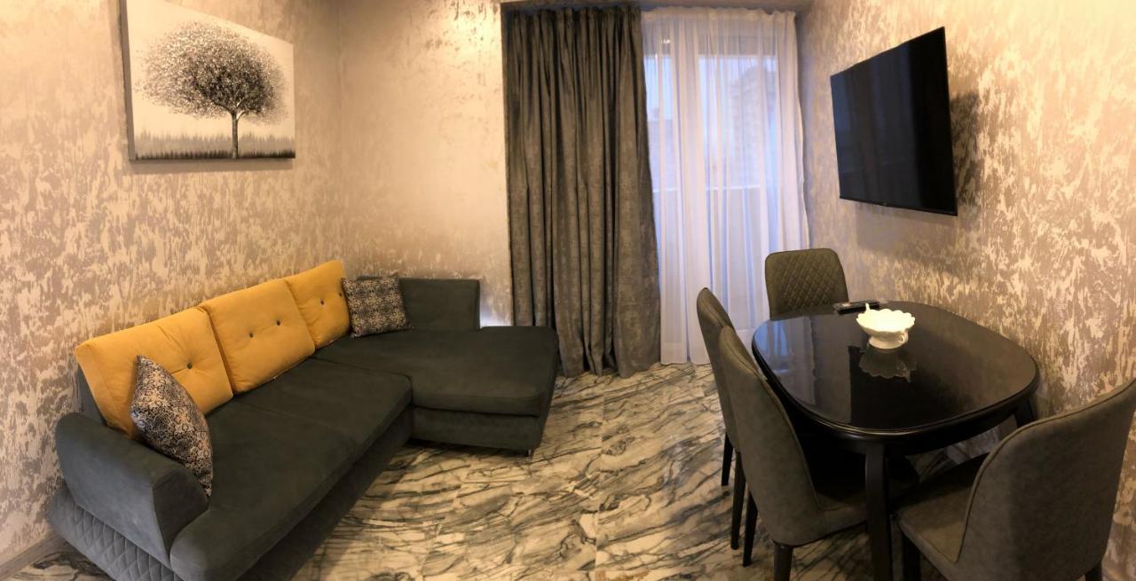 Black Sea VI Dari Apartments Batumi Eksteriør billede