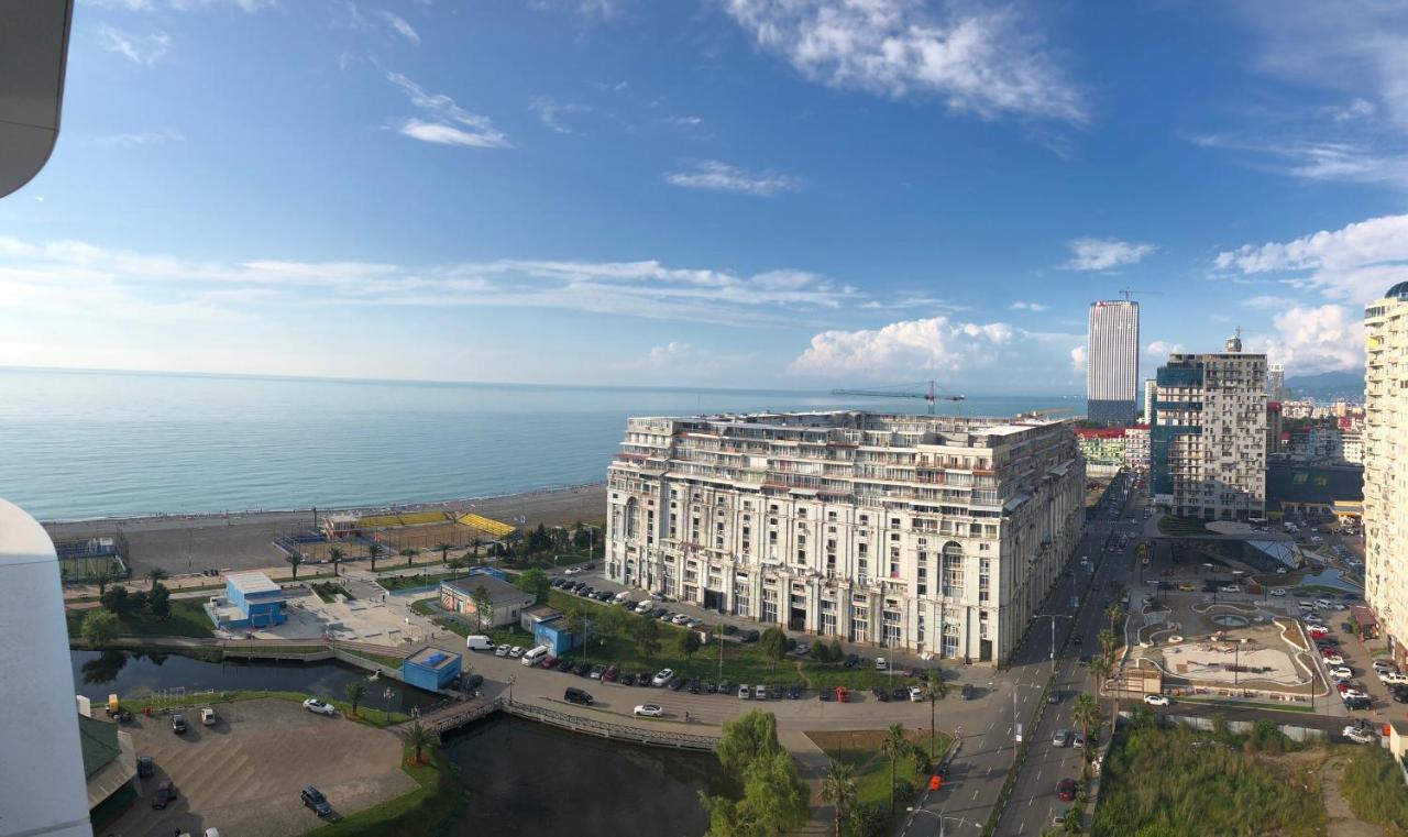 Black Sea VI Dari Apartments Batumi Eksteriør billede