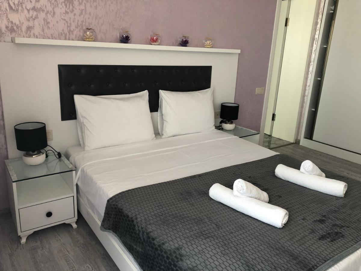Black Sea VI Dari Apartments Batumi Eksteriør billede